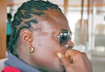 Très en colère, Petit Dénis sort de sa réserve et s’attaque violemment à …