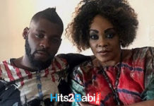 Maman Tina Glamour La mère de DJ Arafat en pleure