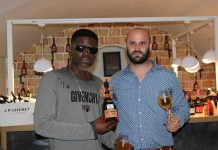 Ariel sheney fait ambassadeur de la marque de boisson JP Chenet XO